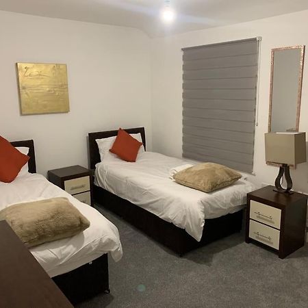 Beautiful 5Bedroom Hse-Contractor/Family/Corporate Dartford Eksteriør billede
