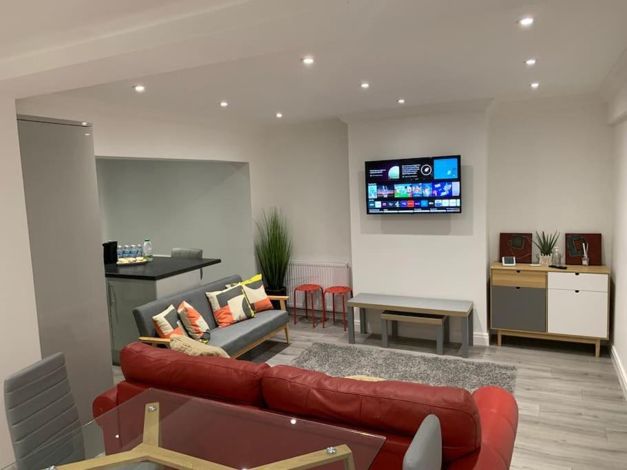 Beautiful 5Bedroom Hse-Contractor/Family/Corporate Dartford Eksteriør billede