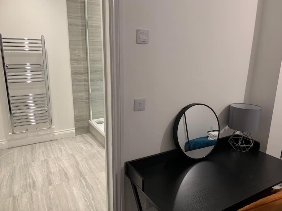 Beautiful 5Bedroom Hse-Contractor/Family/Corporate Dartford Eksteriør billede